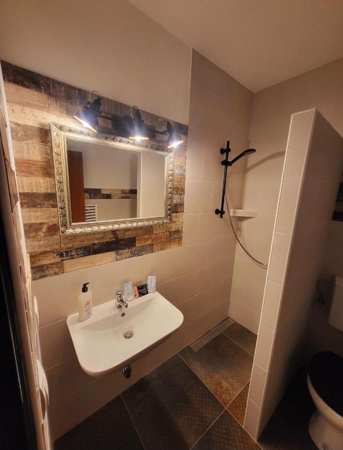 Hotel Am Schwarzen Berg Stade Ngoại thất bức ảnh