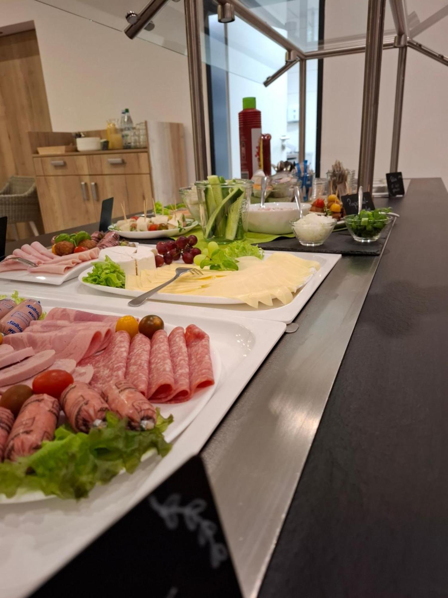 Hotel Am Schwarzen Berg Stade Ngoại thất bức ảnh