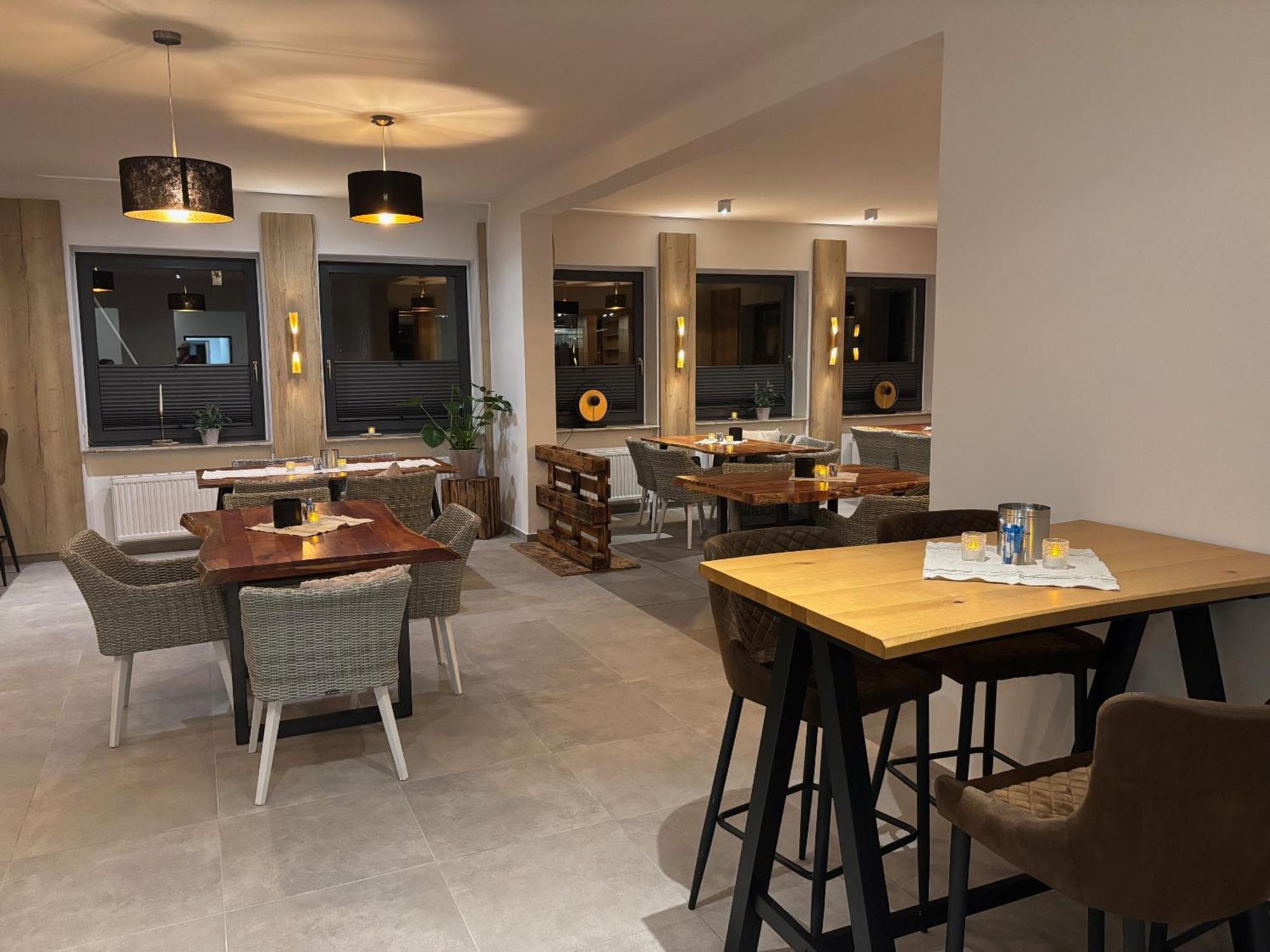 Hotel Am Schwarzen Berg Stade Ngoại thất bức ảnh